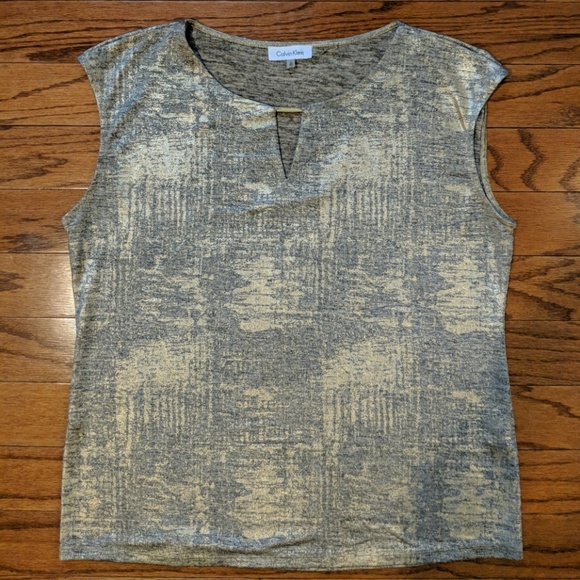 🎉sale🎉CK Metallic Cap Sleeve top - Picture 3 of 8